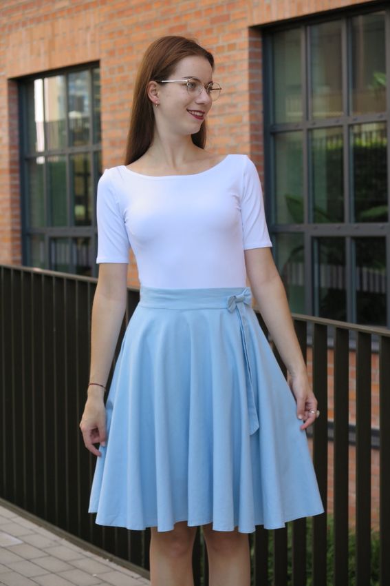 Kruhová ľanová sukňa svetlo modrá Lovely